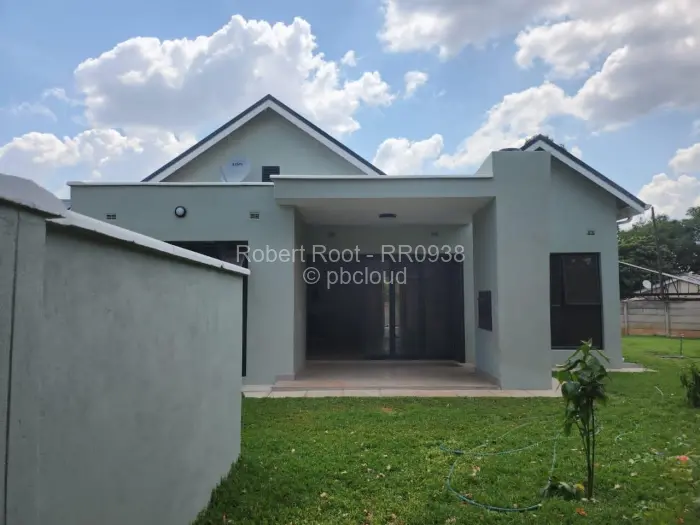 Flat/Apartment to Rent in Borrowdale West