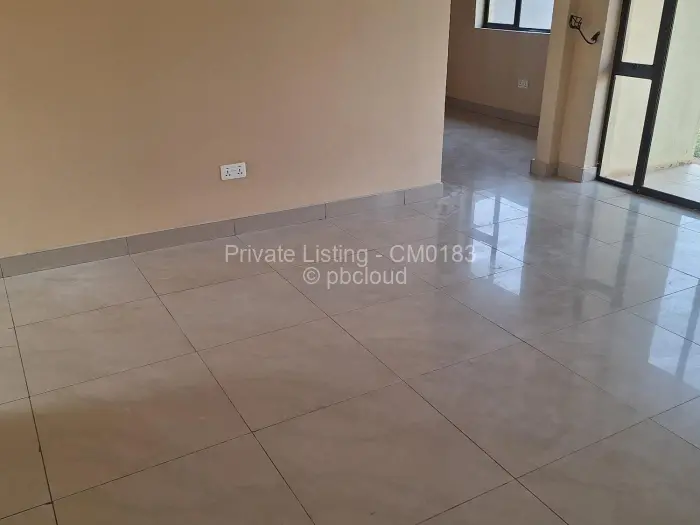Townhouse/Complex/Cluster to Rent in Kamfinsa, Harare
