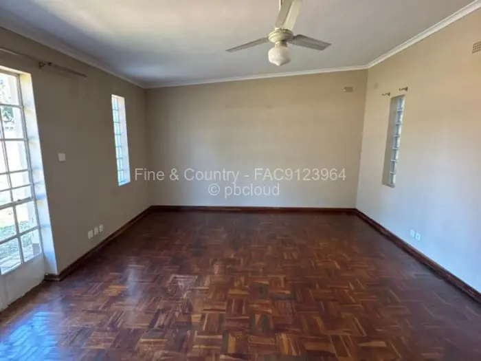 3 Bedroom House to Rent in Mount Pleasant