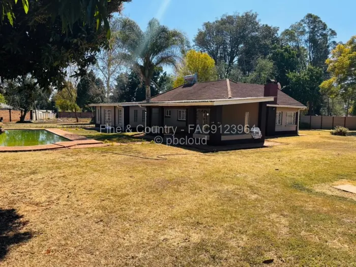 3 Bedroom House to Rent in Mount Pleasant