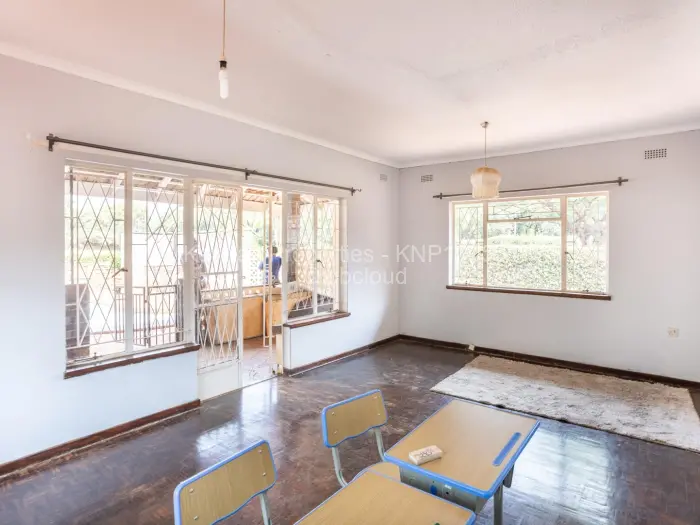 5 Bedroom House for Sale in Greendale North, Harare