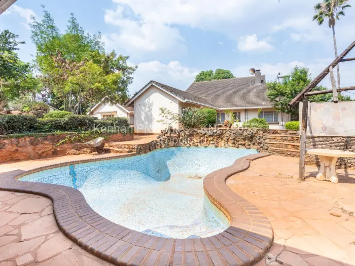 5 Bedroom House for Sale in Greendale North, Harare