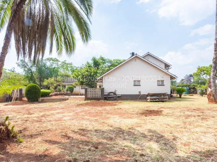 5 Bedroom House for Sale in Greendale North, Harare