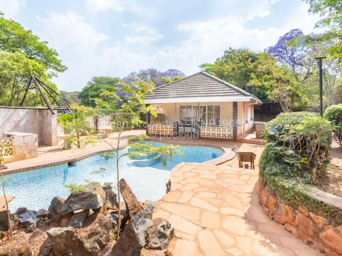 5 Bedroom House for Sale in Greendale North, Harare