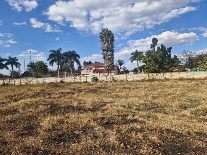 Commercial Stand for Sale in Vainona, Harare