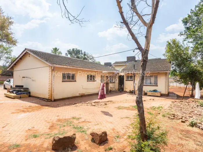 4 Bedroom House for Sale in Mandara, Harare