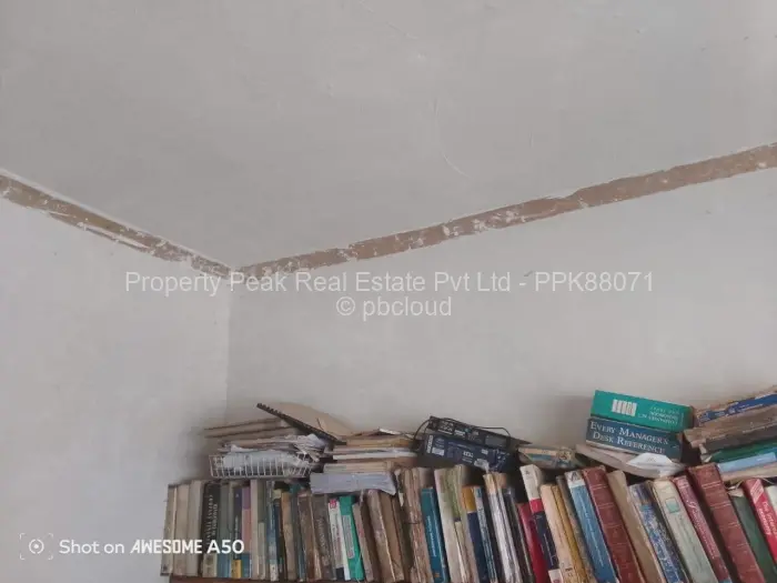 3 Bedroom House for Sale in Damofalls, Damofalls