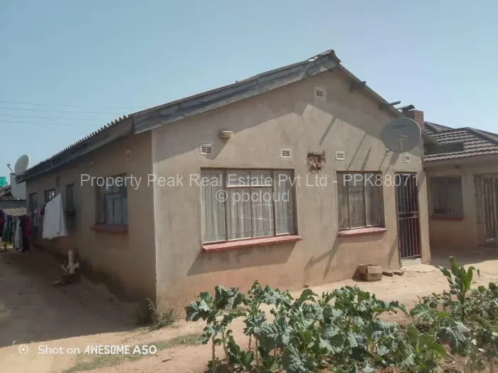 3 Bedroom House for Sale in Damofalls, Damofalls