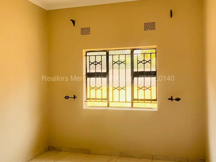 5 Bedroom House to Rent in Greendale North