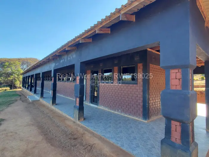 Warehouse/Industrial for Sale in Nyanga, Nyanga