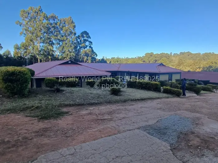 Warehouse/Industrial for Sale in Nyanga, Nyanga