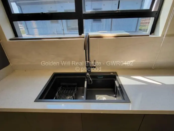 Townhouse/Complex/Cluster to Rent in Fairview