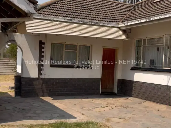 3 Bedroom House for Sale in Waterfalls, Harare