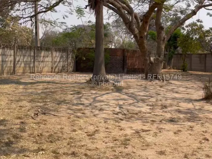3 Bedroom House for Sale in Waterfalls, Harare