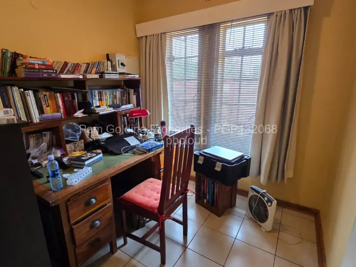 Townhouse/Cluster for Sale in Hillside Byo, Bulawayo