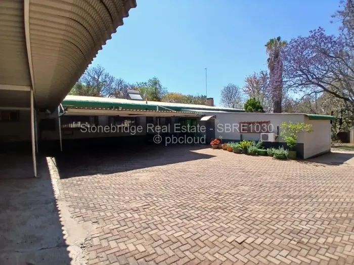 3 Bedroom House for Sale in Burnside, Bulawayo