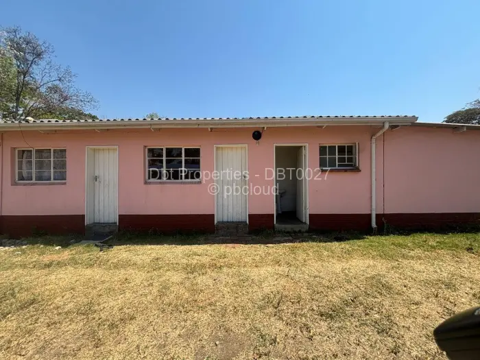 Commercial Property to Rent in Newlands