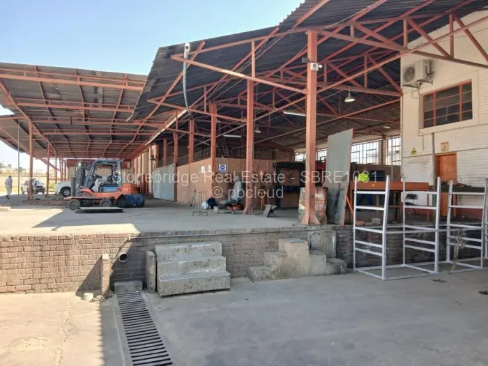 Commercial Property for Sale in Donnington, Bulawayo