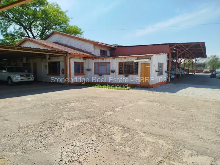 Commercial Property for Sale in Donnington, Bulawayo