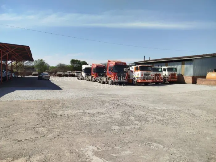 Commercial Property for Sale in Donnington, Bulawayo
