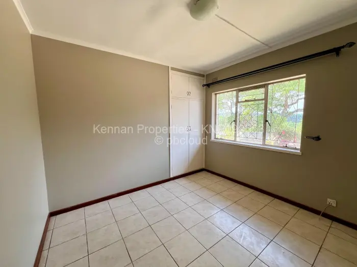 4 Bedroom House to Rent in Glen Lorne