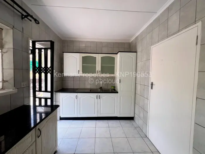 4 Bedroom House to Rent in Glen Lorne
