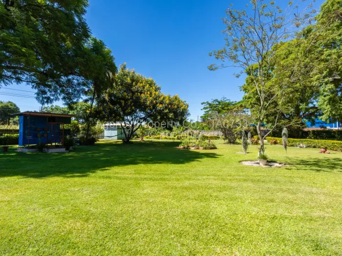 13 Bedroom House for Sale in Prospect, Harare