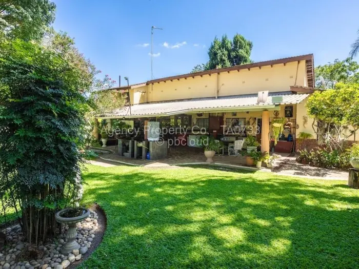 13 Bedroom House for Sale in Prospect, Harare