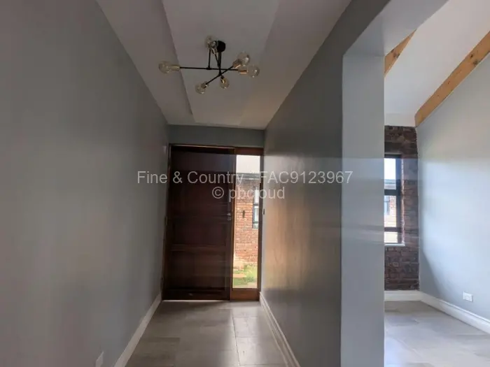 Townhouse/Complex/Cluster for Sale in Greendale, Harare