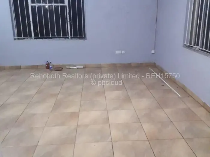 2 Bedroom Cottage/Garden Flat to Rent in Marlborough