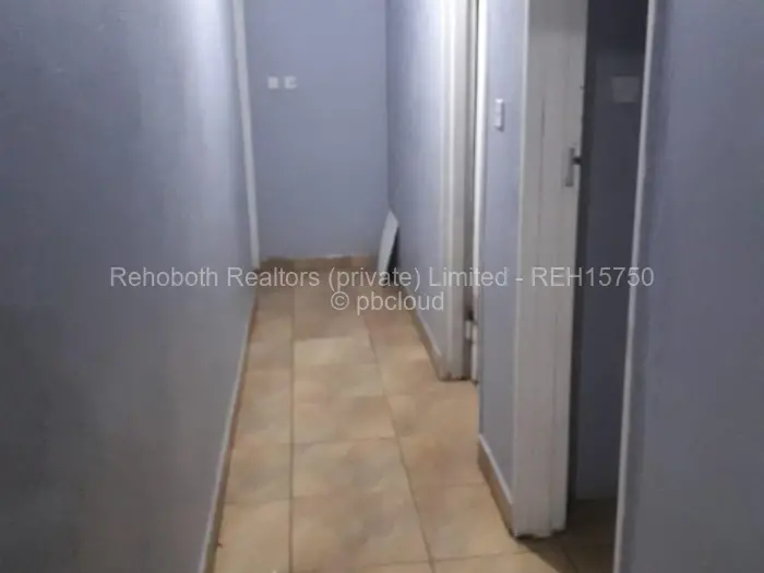 2 Bedroom Cottage/Garden Flat to Rent in Marlborough