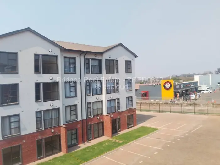 Flat/Apartment for Sale in Aspindale Park, Harare