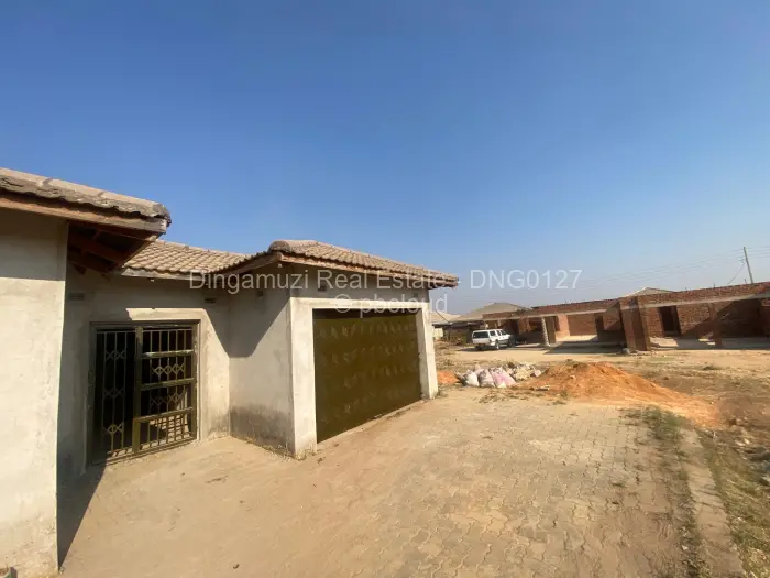 4 Bedroom House for Sale in Ruwa, Ruwa