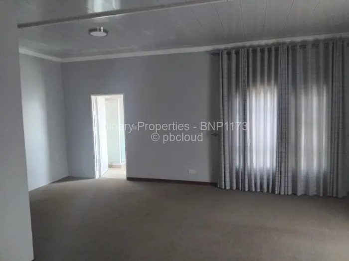 5 Bedroom House to Rent in Gletwin Park, Harare
