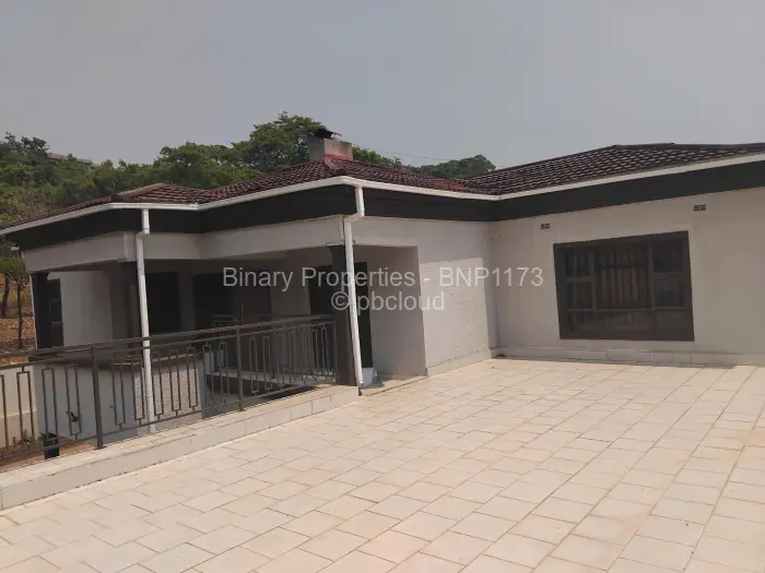 5 Bedroom House to Rent in Gletwin Park, Harare