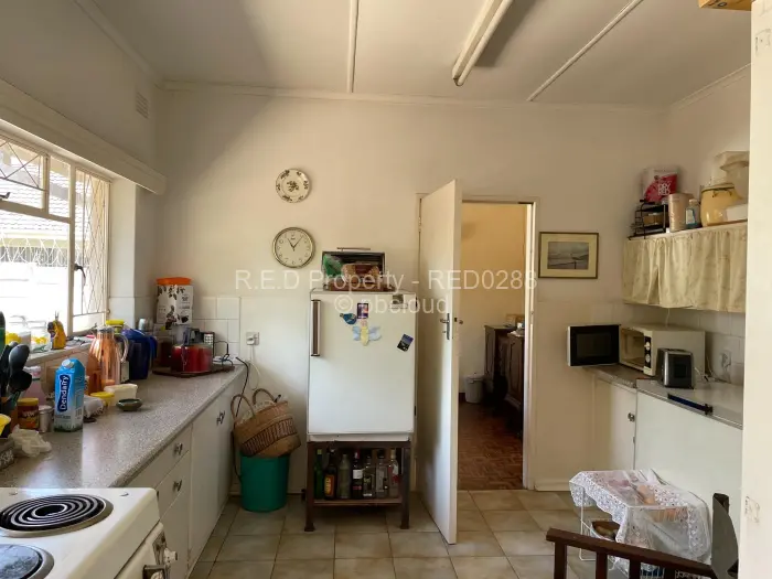 3 Bedroom House for Sale in Ilanda, Bulawayo