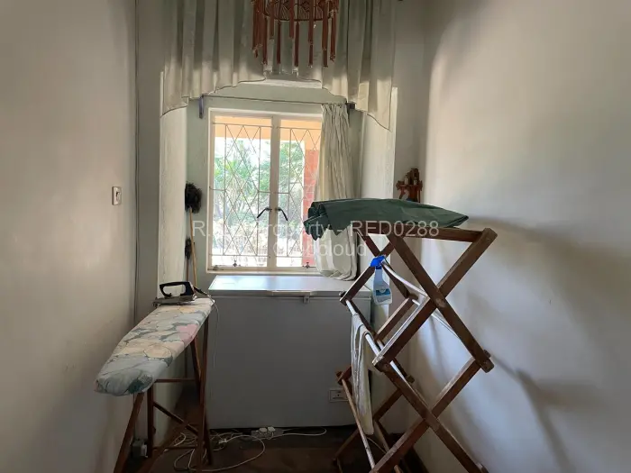 3 Bedroom House for Sale in Ilanda, Bulawayo