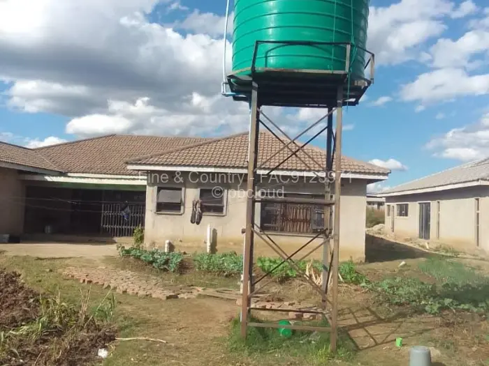 5 Bedroom House for Sale in Haydon Park, Mazowe