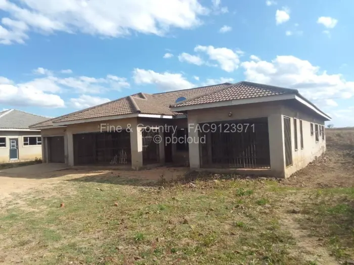 5 Bedroom House for Sale in Haydon Park, Mazowe