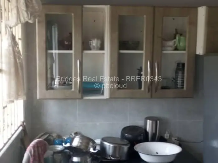 3 Bedroom House to Rent in Meyrick Park
