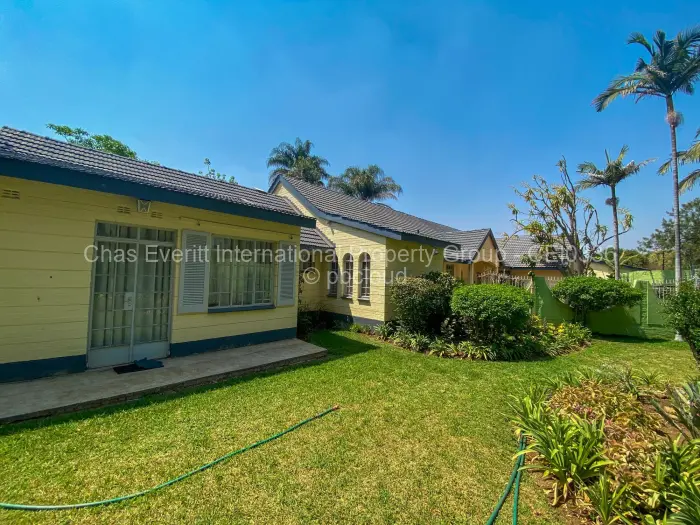 4 Bedroom House for Sale in Kumalo, Bulawayo