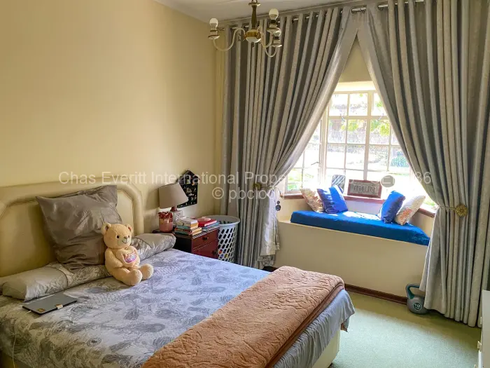 4 Bedroom House for Sale in Kumalo, Bulawayo