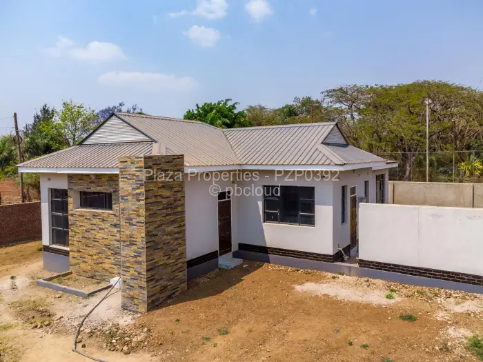 Townhouse/Cluster for Sale in Mornington, Kadoma