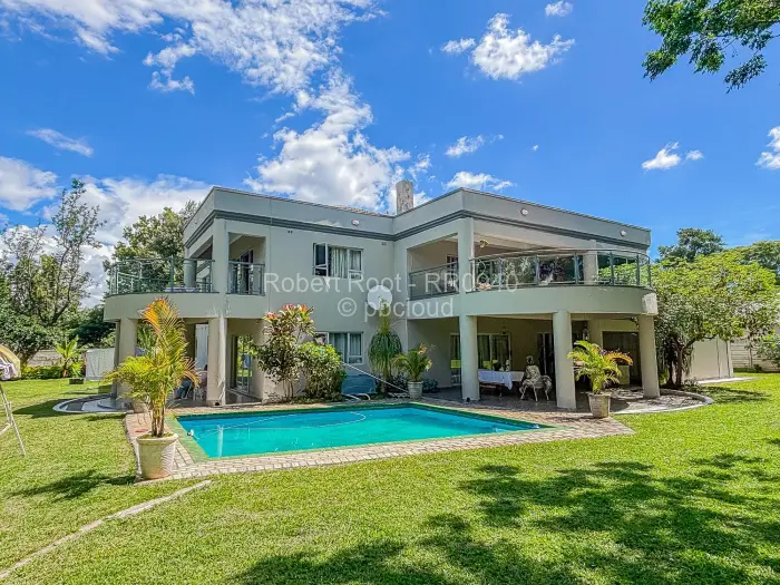 7 Bedroom House for Sale in Chisipite, Harare