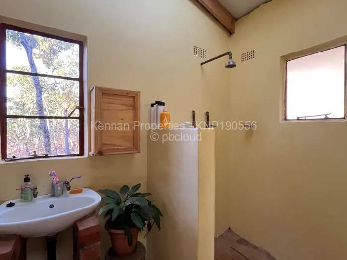 Farm/Plot for Sale in Cromlet, Arcturus