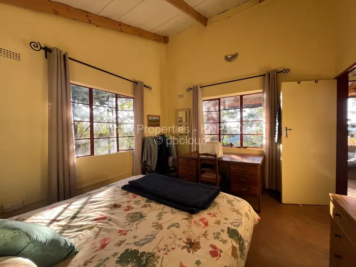 Farm/Plot for Sale in Cromlet, Arcturus