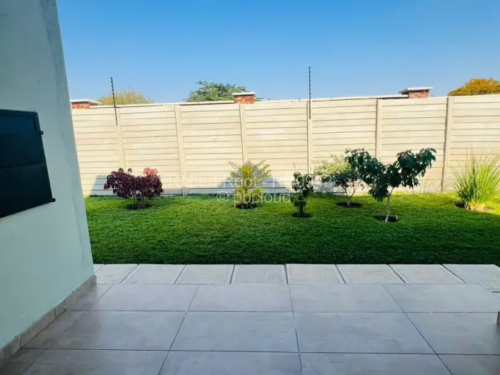 Townhouse/Complex/Cluster to Rent in Borrowdale