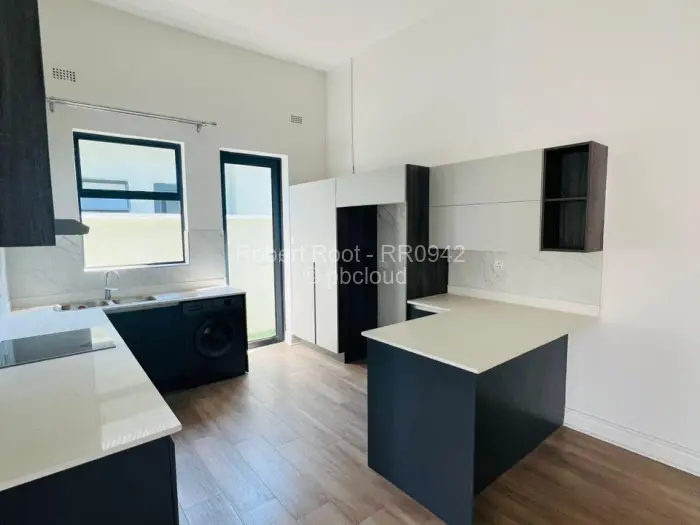 Townhouse/Complex/Cluster to Rent in Borrowdale