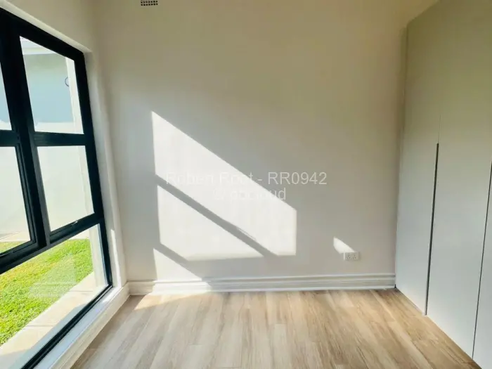 Townhouse/Complex/Cluster to Rent in Borrowdale