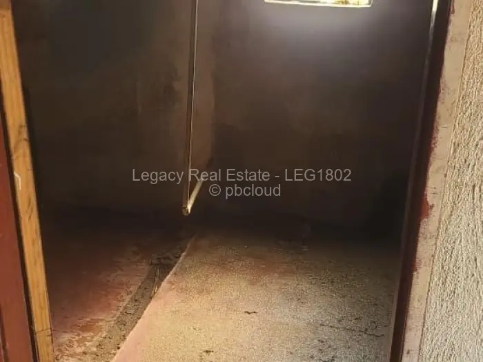 4 Bedroom House for Sale in Dzivarasekwa, Harare